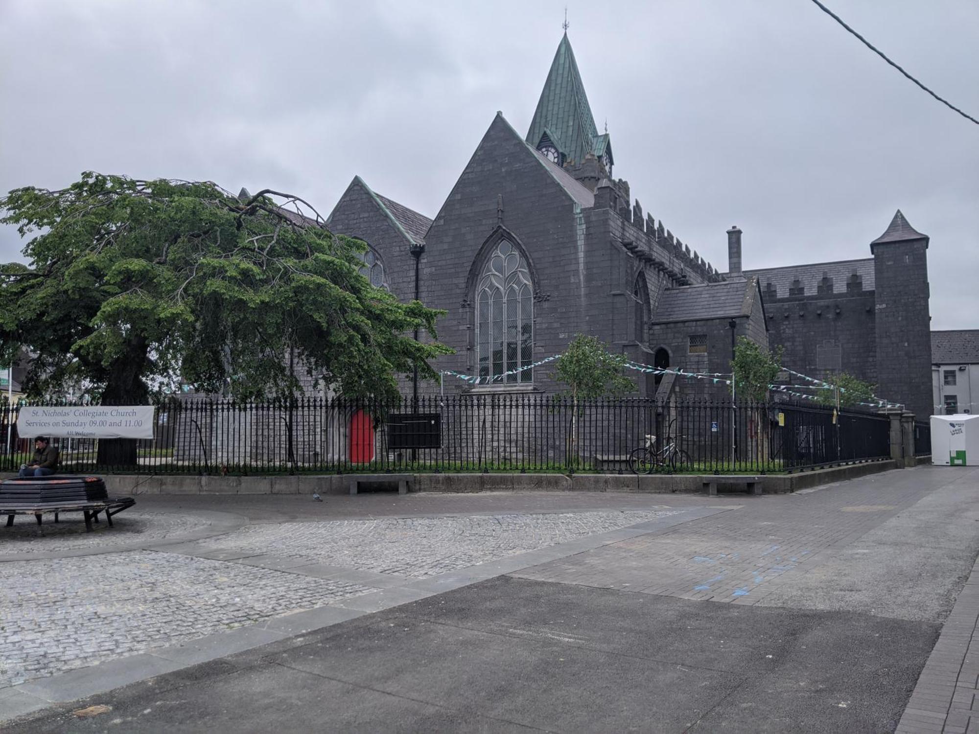 Heart Of City Centre Stunning View Galway Bagian luar foto